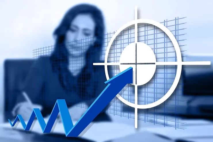 How to Manage Finances While Studying Abroad